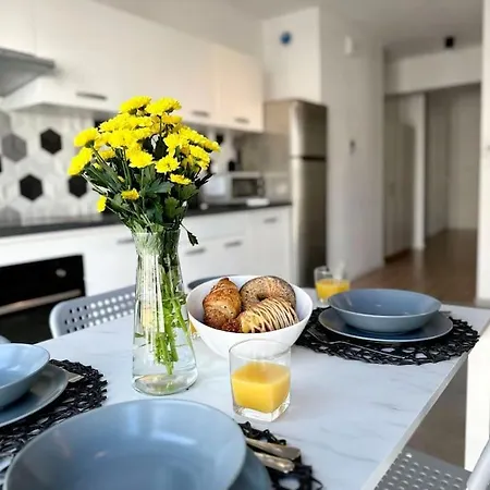 Dzielnica Parkowa #7 Apartament