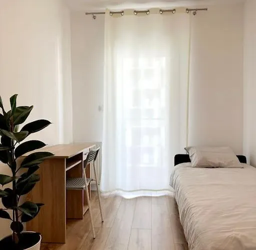 Dzielnica Parkowa #7 Lägenhet *